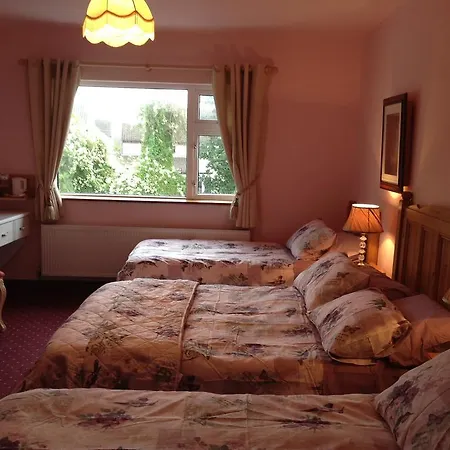 Padua House * غالواي