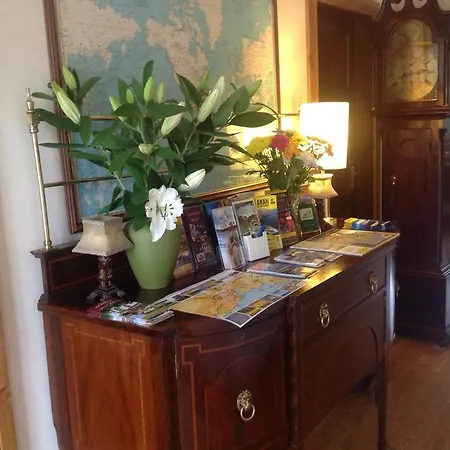 Bed & Breakfast Padua House Galway